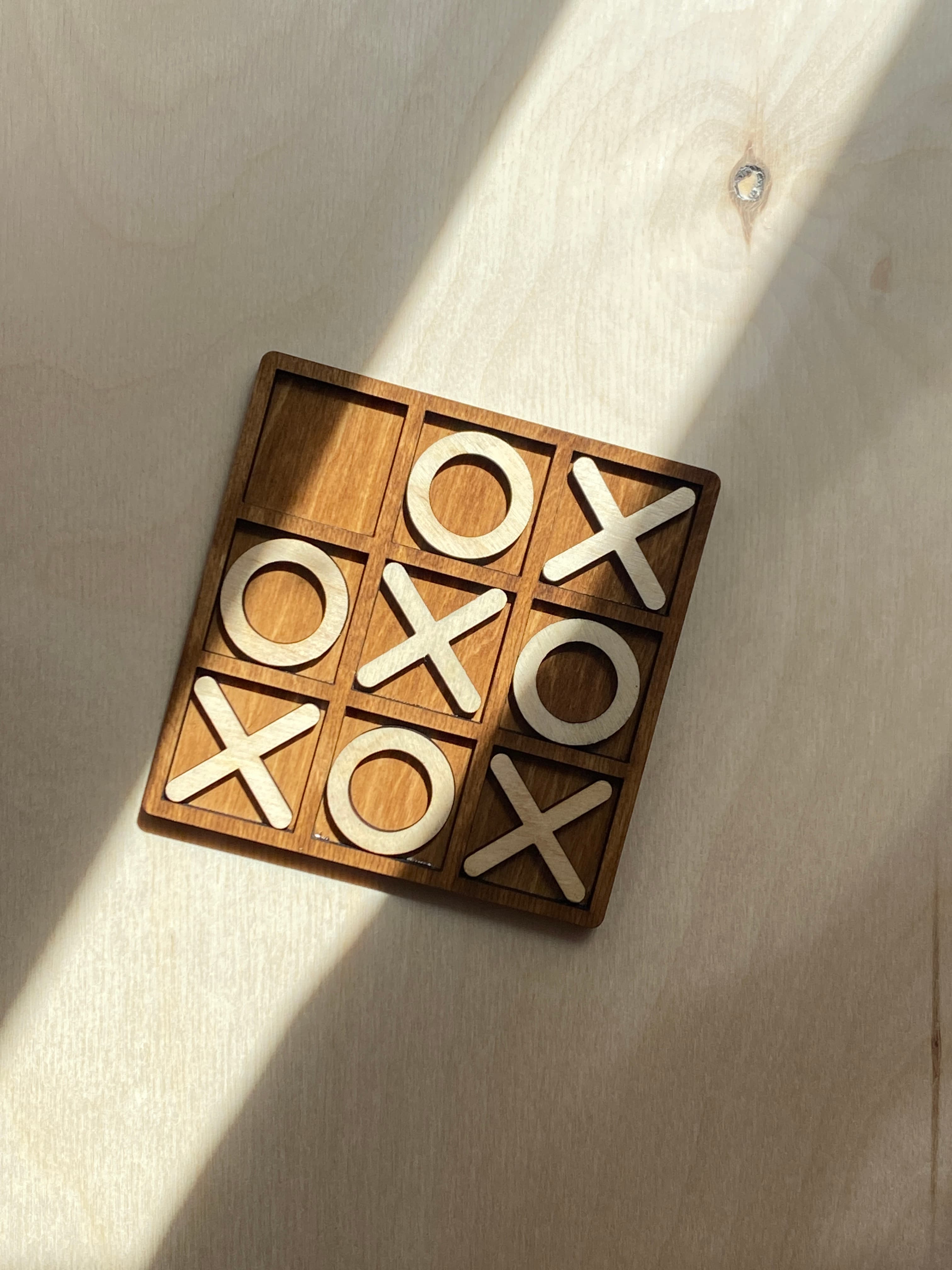 Mini Tris - Mini gioco da tavola del tris. Creazione artigianale in legno ArtèCris.